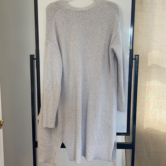 OldNavy Gray Cardigan - Picture 2 of 3